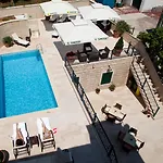 Otel Heritage