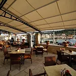 Heritage 4*