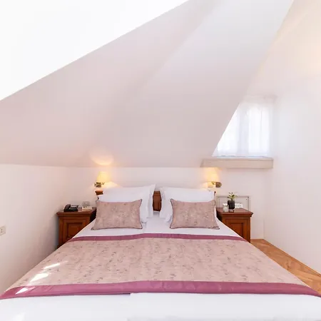 Hotel Heritage 4*