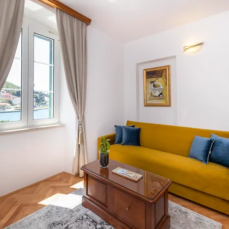 Heritage 4* Tisno