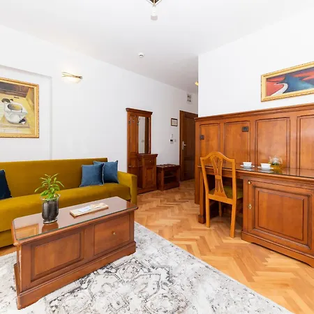 Heritage Hotel Tisno