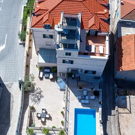 Hotel Heritage 4*