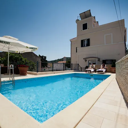 Heritage Hotel Tisno