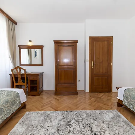Hotel Heritage 4*