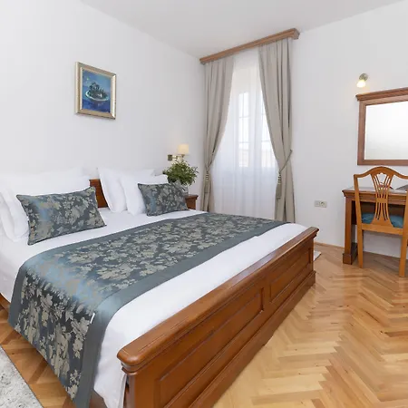 Hotel Heritage 4*