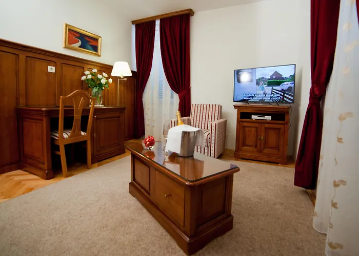 Heritage Hotel Tisno