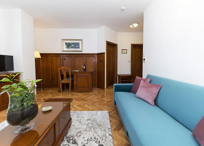 Szálloda Heritage 4*